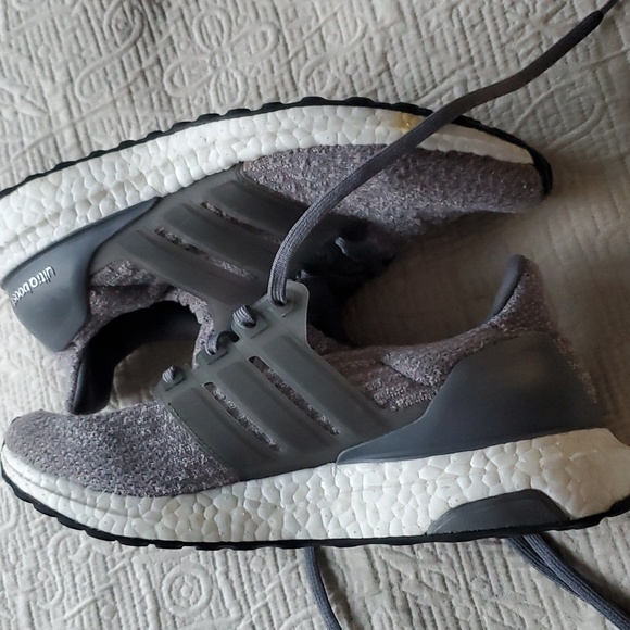 Adidas Ultra Boost  Women's Shoes - Picture 10 of 17